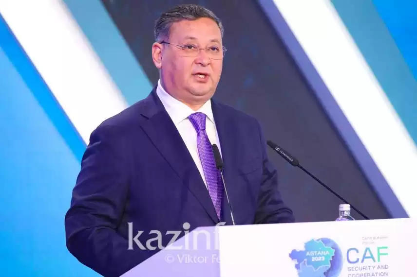 Казахстан поддерживает предложение превратить ЦА в транспортно-логистический хаб – министр